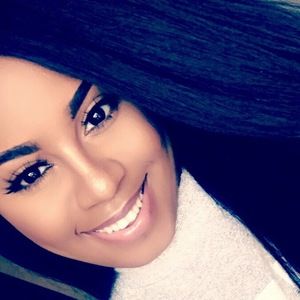 Meet your Posher, Raven